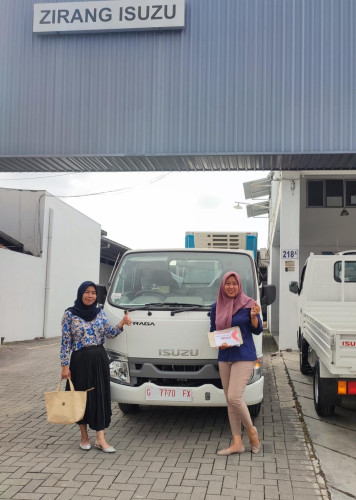 Sales Isuzu Tegal